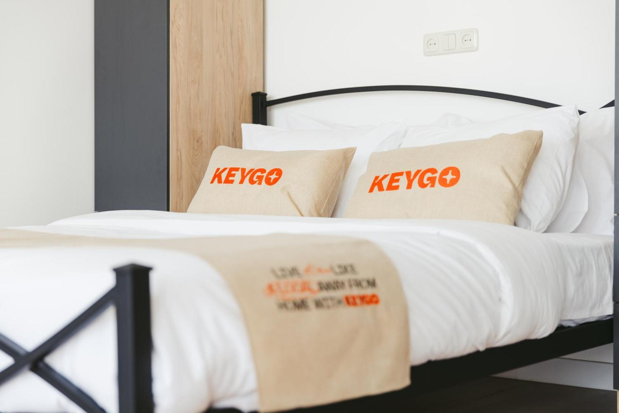 Ferienwohnung Saryan Retreat Balcony Bliss Self-Checkin Keygo 36 Erivan Exterior foto
